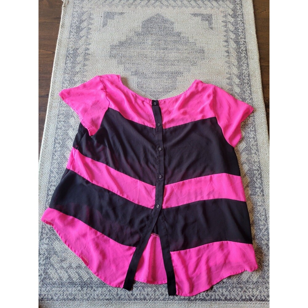 Torrid Black And Pink Color Block Button Back Top - image 6